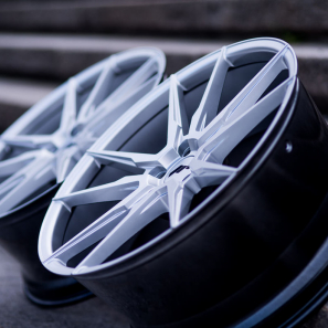 Jante Japan Racing JR-21 Silver Machined 19 pouces 9.5x19" / ET20 / 5x100 à 5x130